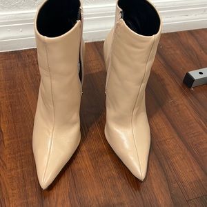 Saks fifth Avenue ankle boots
